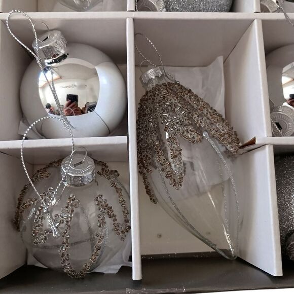 14 Martha Stewart Silver Glass Ornament Set Christmas Beaded Glittery Bedford. - Picture 9 of 16